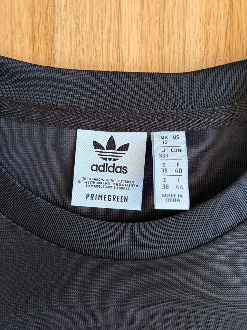 Adidas T-shirt: T-shirt Adidas M – Usato da Schlieren venduto da con_hdp9 2