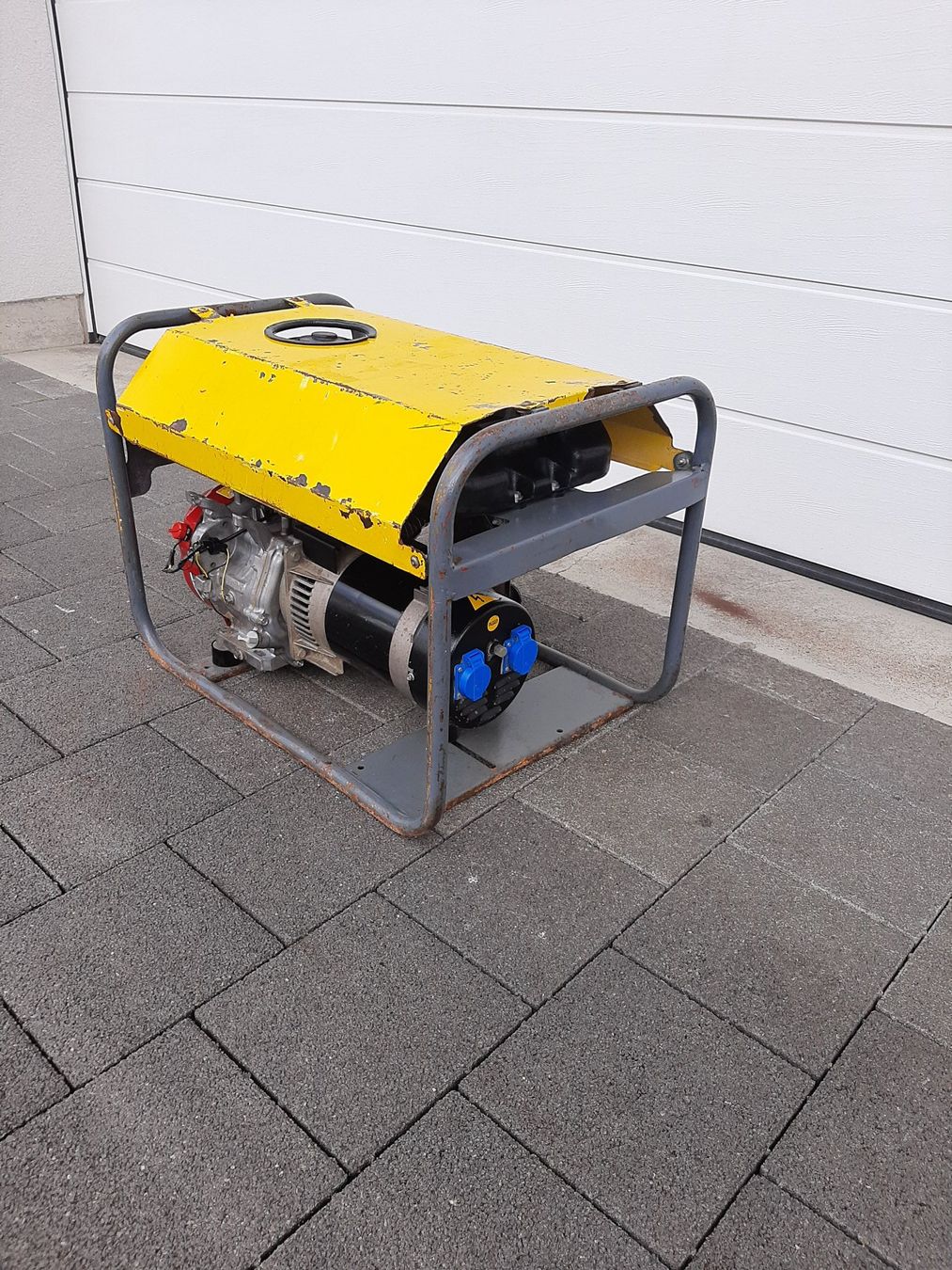Generatori di corrente: Generator Stromerzeuger Wacker Neuson Honda 230V/3.9kW – Usato da Rain venduto da Kleinmoto