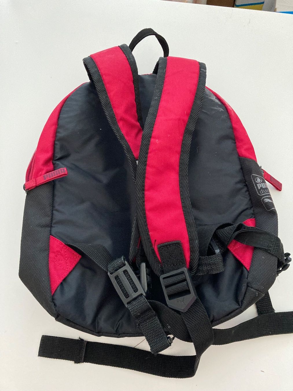 Puma Borse & Zaini: Puma Rucksack rot schwarz gebraucht – Usato da Buttisholz venduto da Bellabusi 3