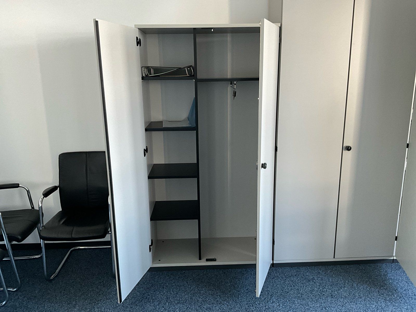Armoires: 4 Schränke – D'occasion à Zürich par PIPM_Switzerland 1