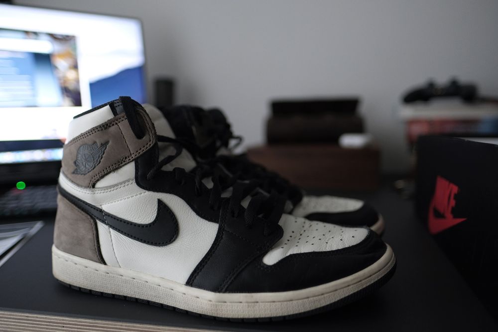 Air Jordan Retro High OG Dark Mocha 45 (D'occasion) à Baden