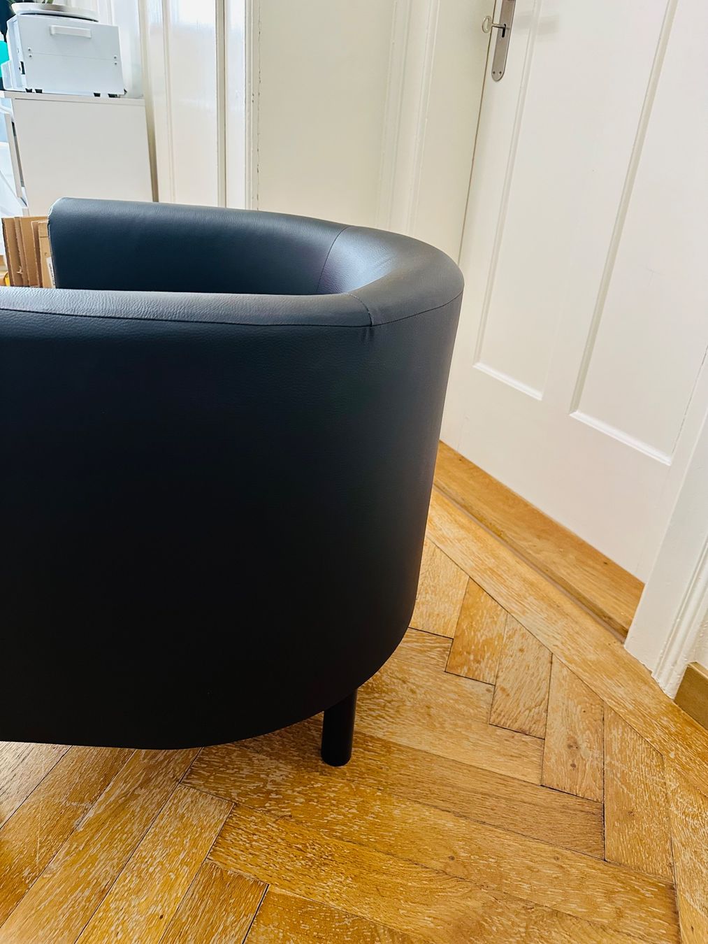 Ikea Poltrone: Schwarzer Sessel – Usato da Dörflingen venduto da ain_drh8 1