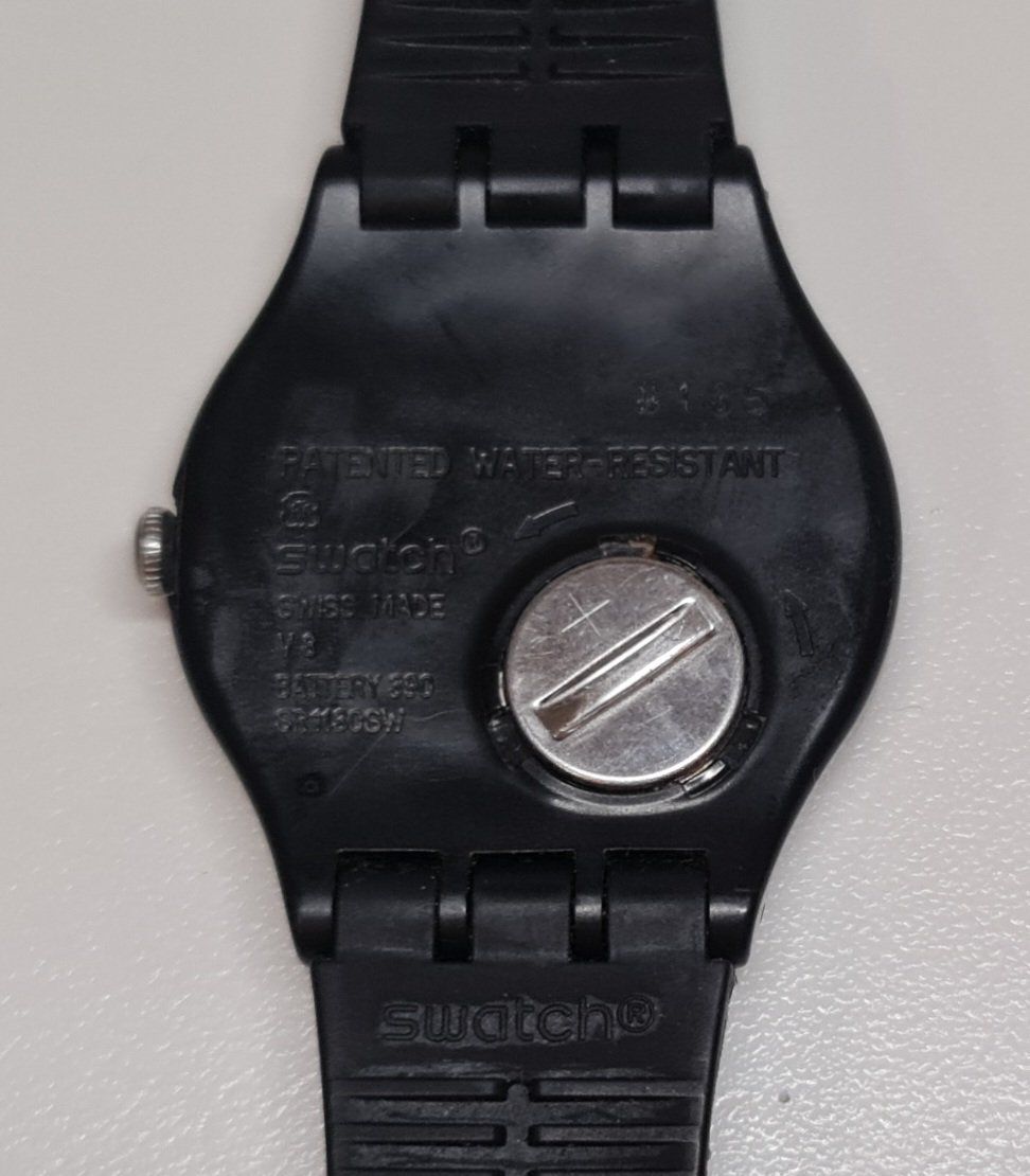 Swatch Orologi: Swatch ⌚RECOGNIZE ME - SUOZ136 – Usato da Eschenbach SG venduto da Piratenschatz 3