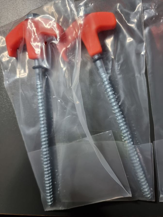 Accessori: Zeltheringe mit Gewinde für Harte Erdböden – Nuovo e nell'imballaggio originale da Niederuzwil venduto da Jamy3 4