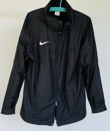 Nike Regenjacke Storm-Fit Schwarz Groesse L
