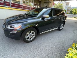 Volvo XC 60 R-Design D5 2.4 5Zylinder 488Nm Allrad Automat