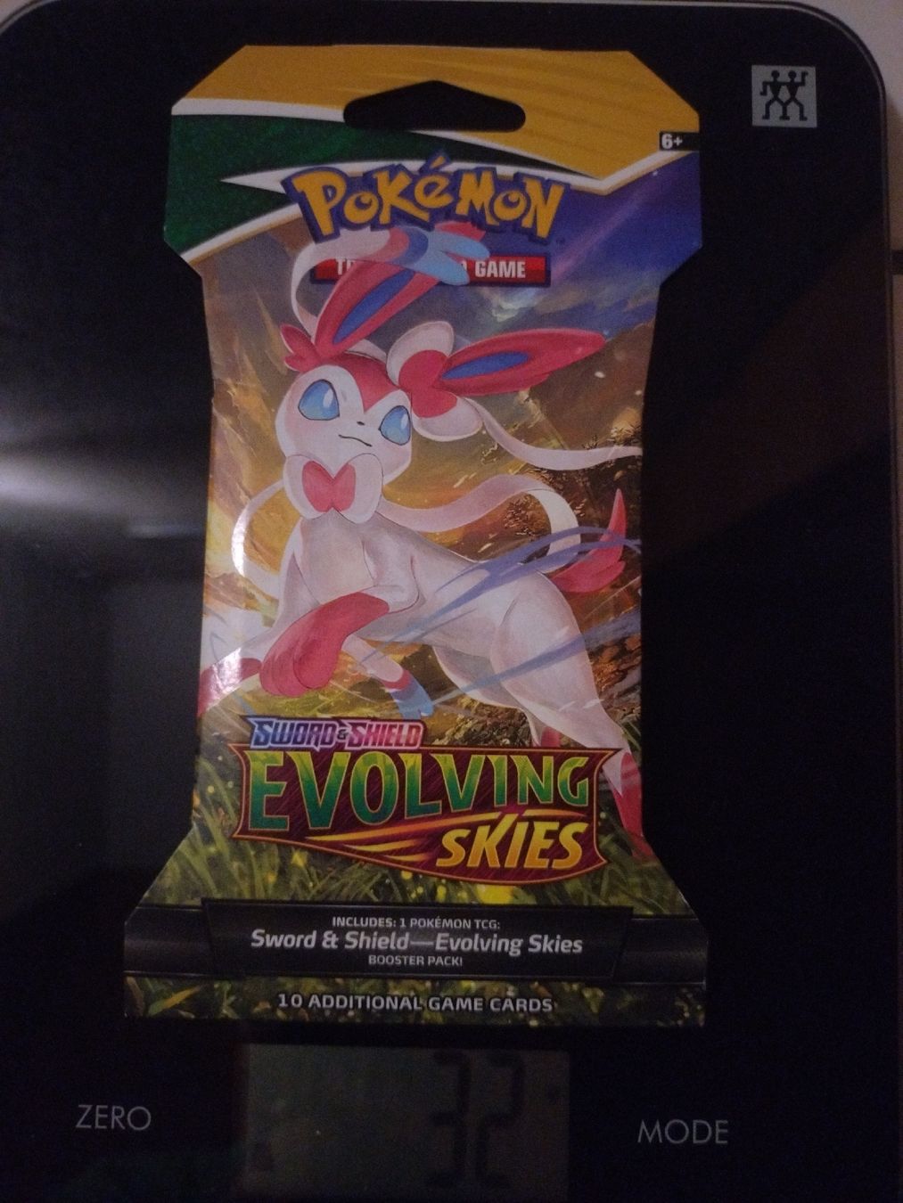 Pokémon Sammelbilder & Trading cards: Pokémon Evolving Skies - Neuf scellé - Booster pack 31g+ – Neu und originalverpackt aus Farvagny-le-Grand von LaCaverne