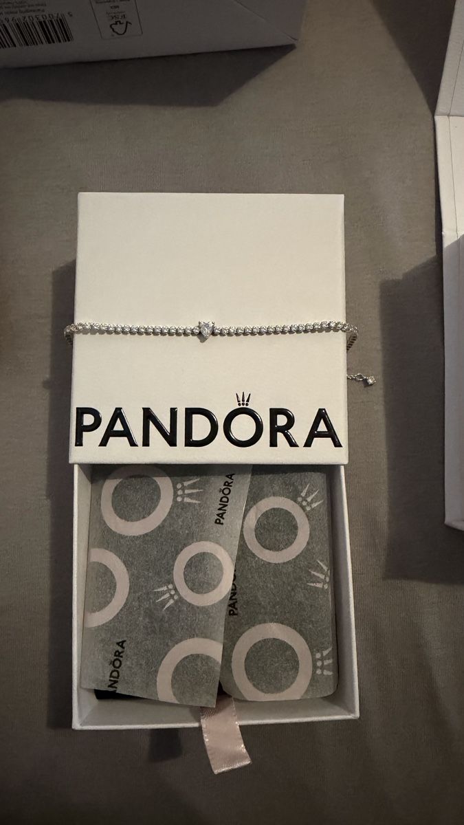Pandora Bracciali & Braccialetti: Pandora Armband – Nuovo (secondo la descrizione) da Luzern venduto da LLamija