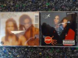 CD : Milli vanilli