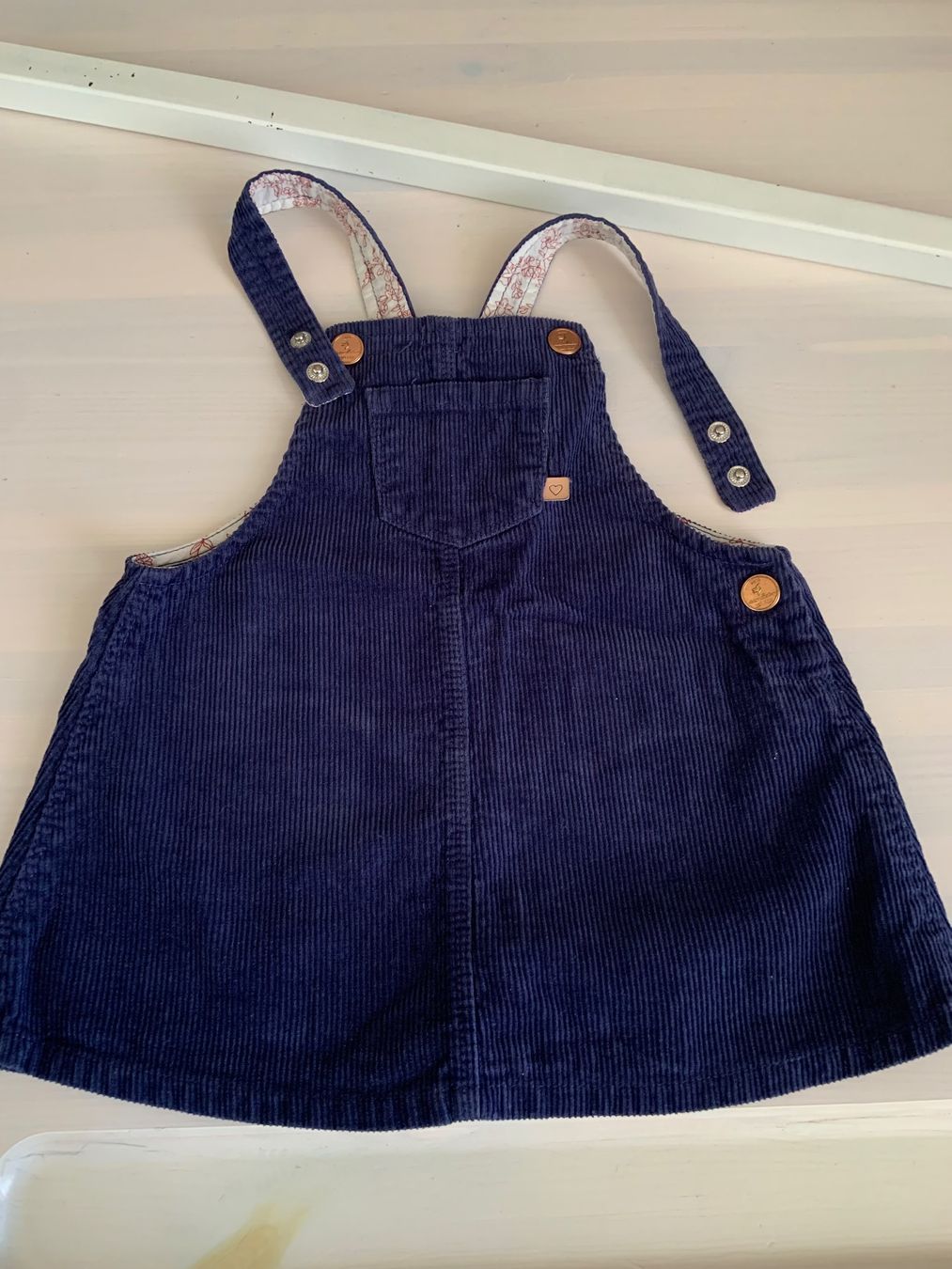 Vestiti & Gonne: Latzkleidchen Cord 80 – Usato da Birmensdorf ZH venduto da maca8485