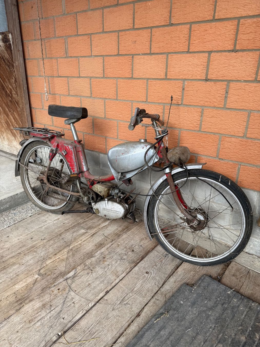 Zündapp Ciclomotori: Ur- Zündapp 439-01 Belmondo Töffli – Difettoso da Fahrni b. Thun venduto da berger_tuning34 6