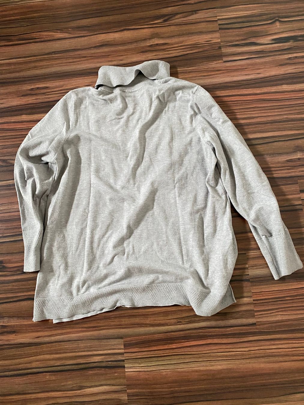 Pieces Maglioni & Felpe: 2 Pullover Pieces Gr. XL und Ulla Popken Gr. 46/48 – Usato da Zollikofen venduto da Maria_verena 1