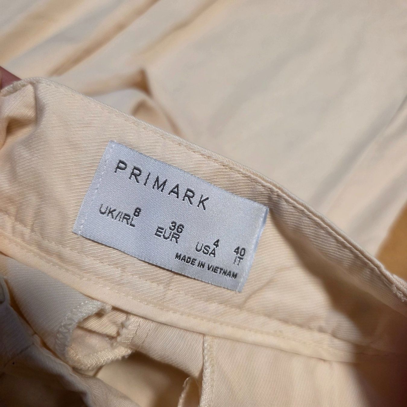 Primark Pantaloni: Primark Lyocell Palazzo Hose Creme Gr. 36/S – Usato da Wald ZH venduto da CapLux 4