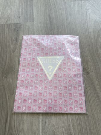 Guess Päckli Versandtasche Rosa Geschenkidee Neu & OVP!