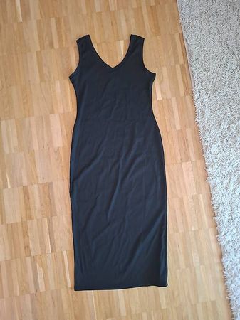 Langes Damenkleid
