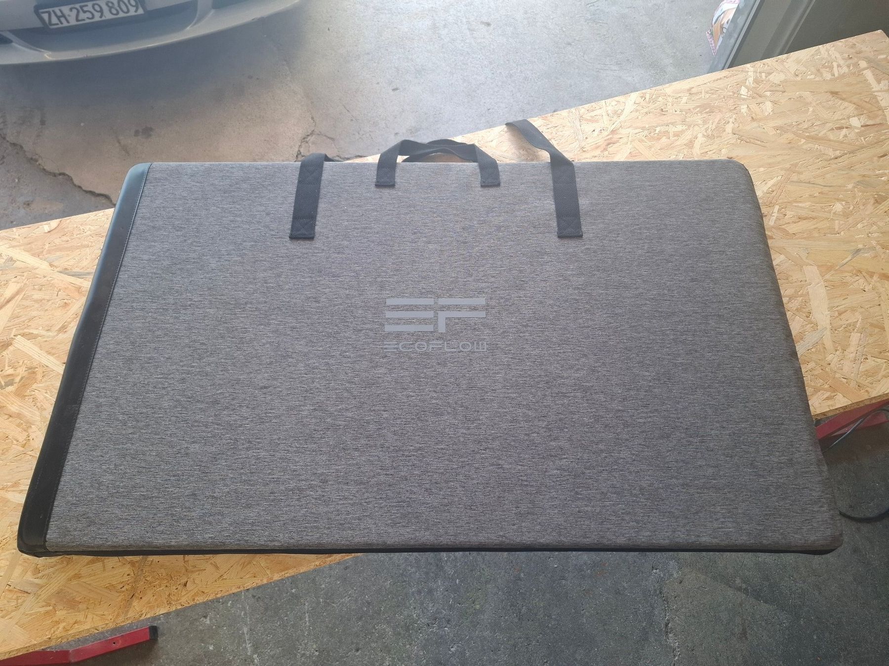 Solargeräte und Solarprodukte: Solarpanel faltbar 400 W – Gebraucht aus Pfäffikon ZH von pancia