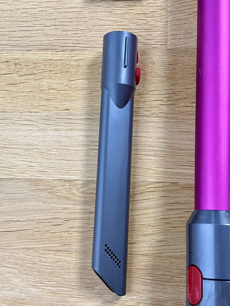 Dyson Aspirapolveri & Accessori: Dyson V8 Vacuum Cleaner Set With Accessories — COMPLETE SET – Usato da Urdorf venduto da fre_8xmr 4
