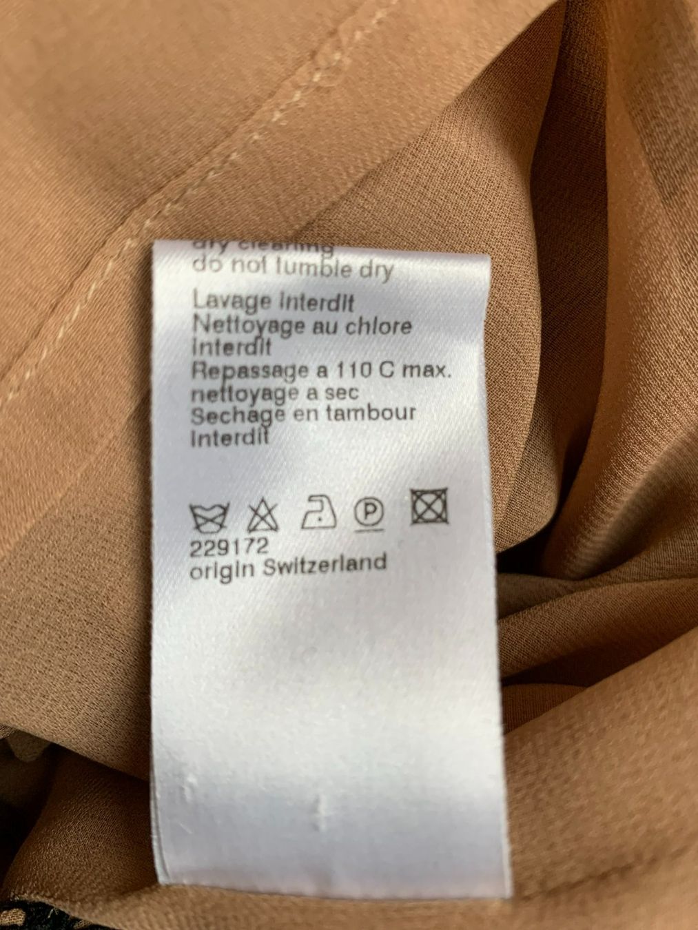 Akris Vestiti: AKRIS: Exklusives Abend-/Party-Kleid, 36 – Nuovo (secondo la descrizione) da Luzern venduto da designluzern 9
