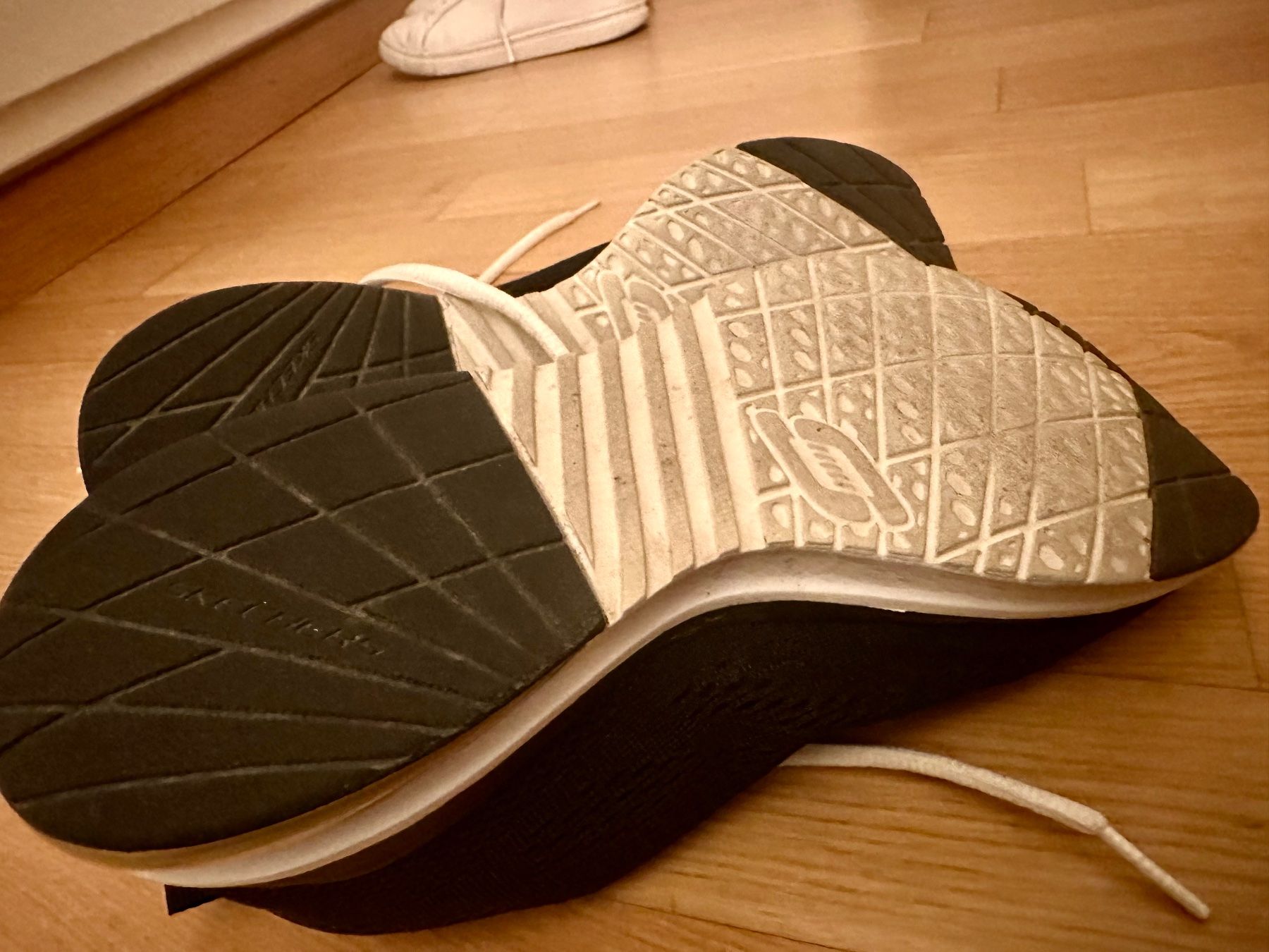 Skechers Scarpe per ragazze: Turnschuhe – Usato da Kriens venduto da cha_5yhb 3