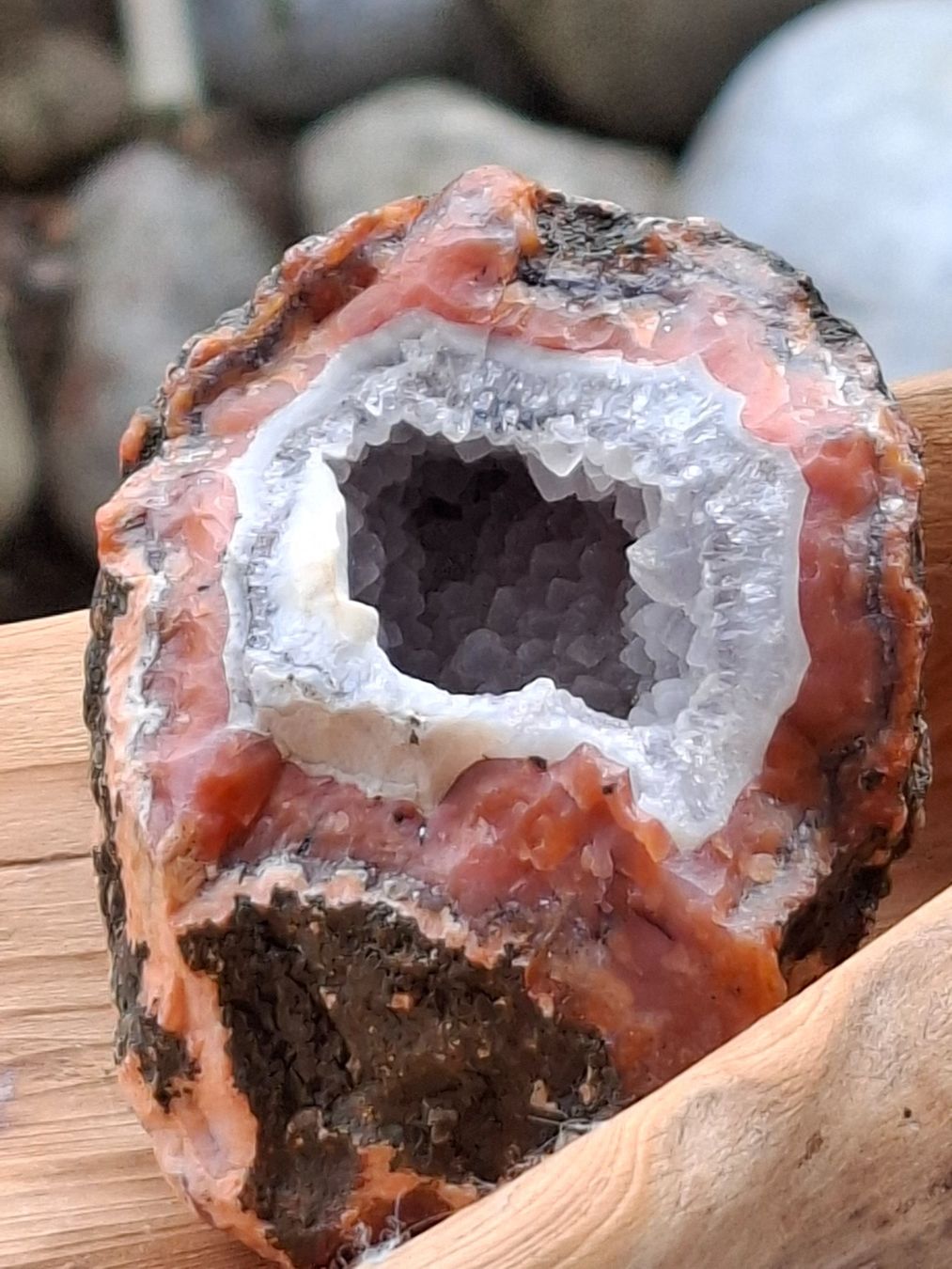 Mineralien & Heilsteine: Ein Mineral- Geode – Gebraucht aus Zwieselberg von Halifaxmendusli 7