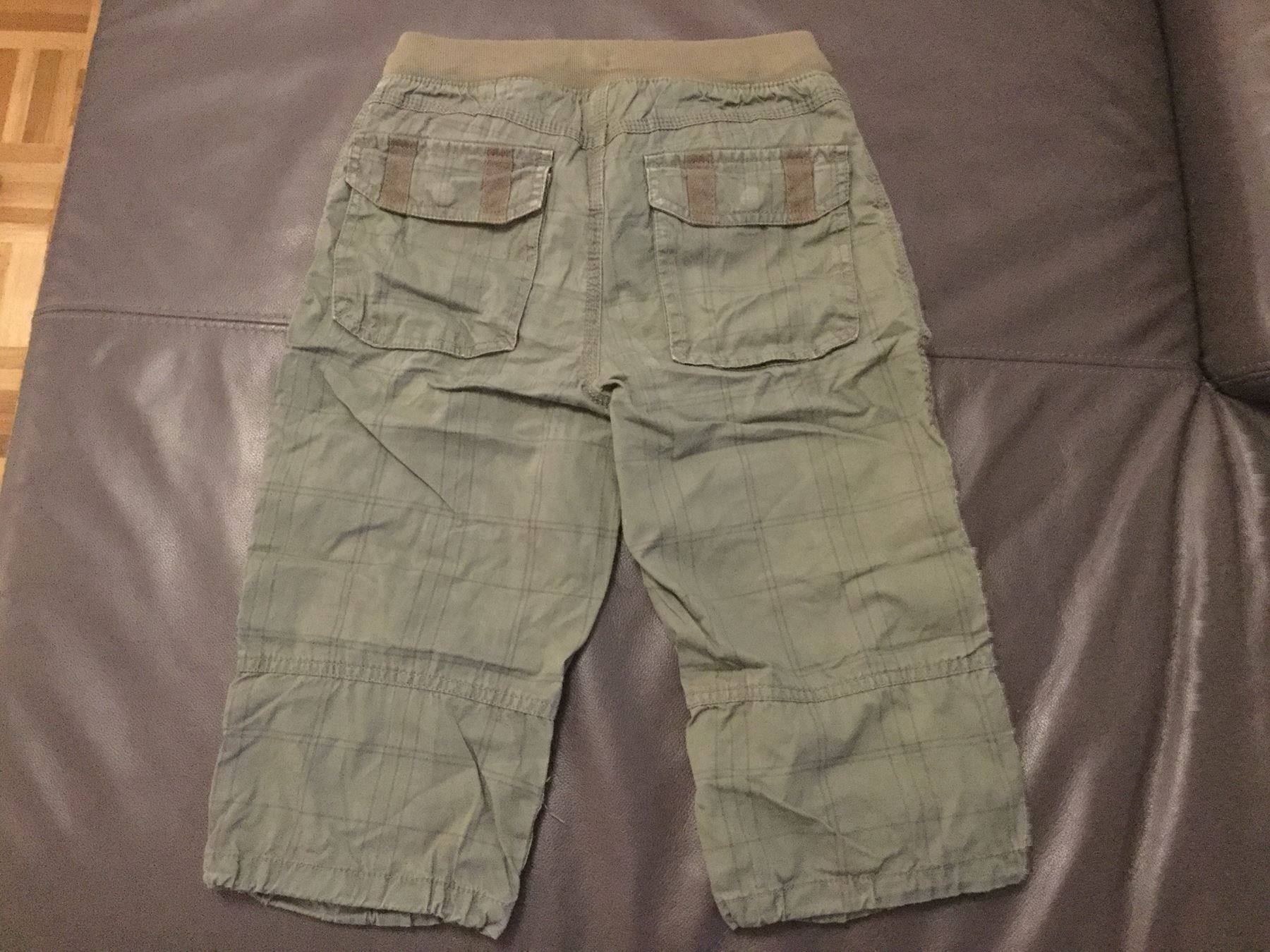 Pantaloni: lange Shorts grün – Usato da Horw venduto da Benny017 1