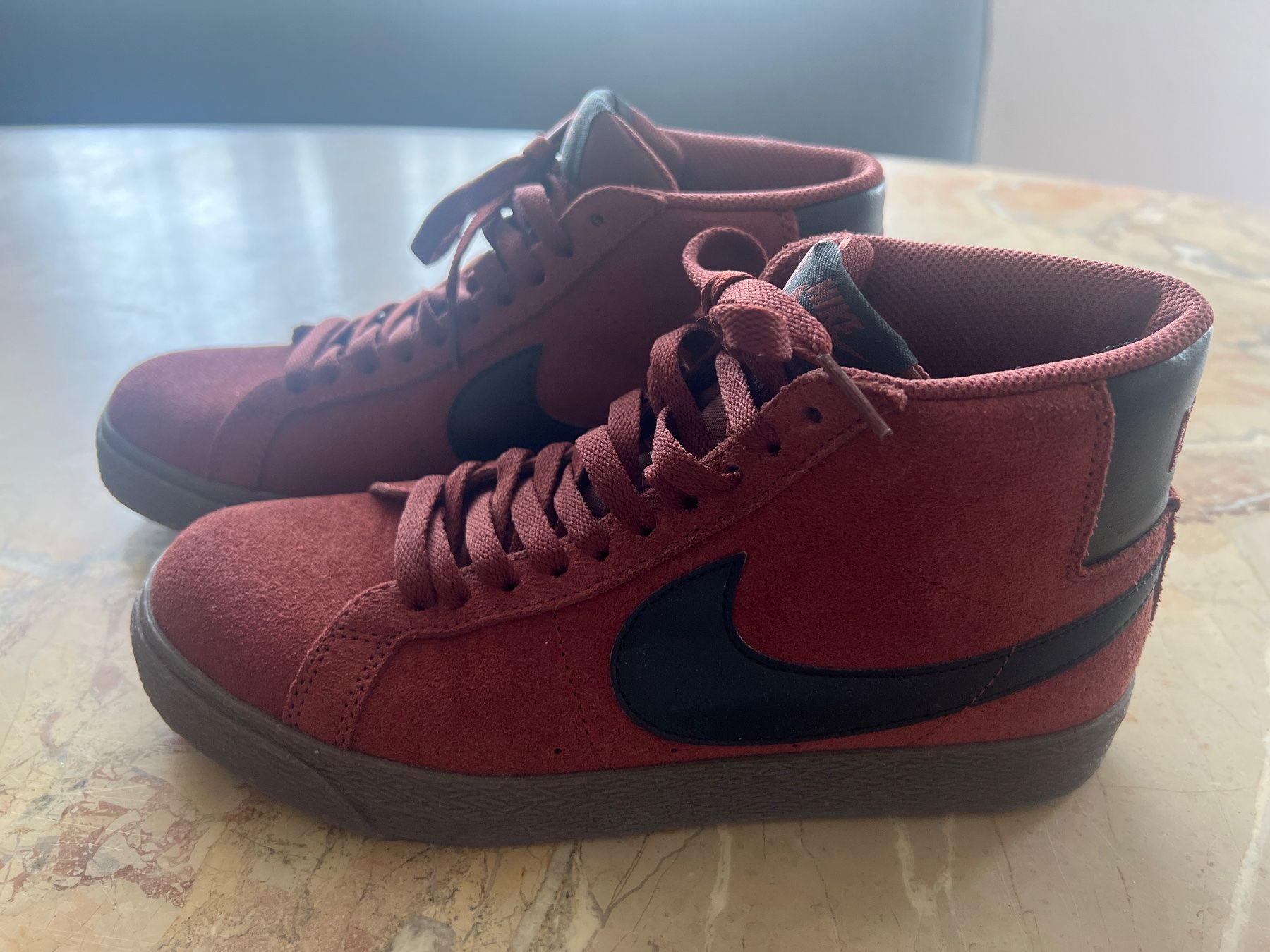 Nike Scarpe da uomo: NIKE SB Zoom Blazer Mid Sneakers 40 – Usato da Winterthur venduto da britsi