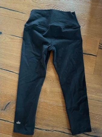 Alo Yoga Airbrush Leggins Capri 3/4 guter Zustand