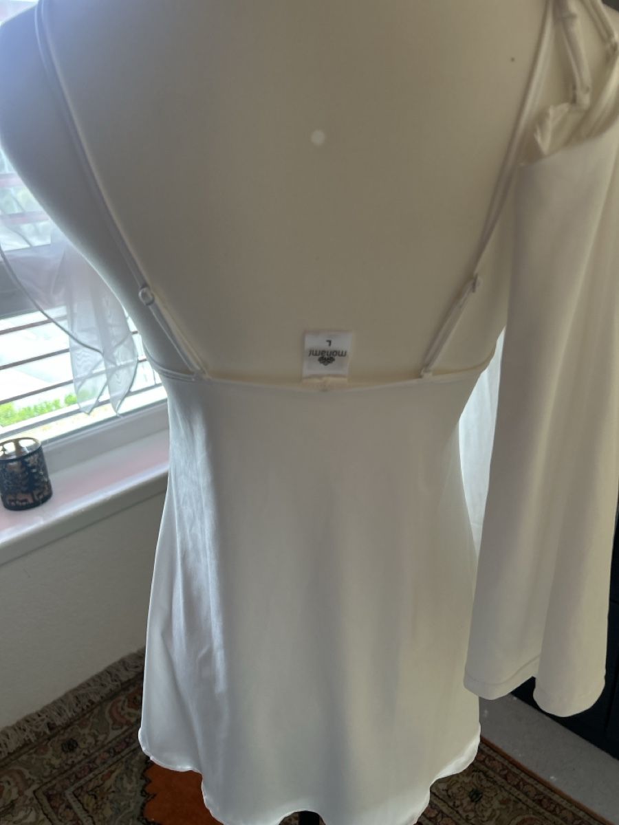 Tops: Zwei neue Top L /XL weiss – Neu (gemäss Beschreibung) aus Bettlach von Aresdiego 2