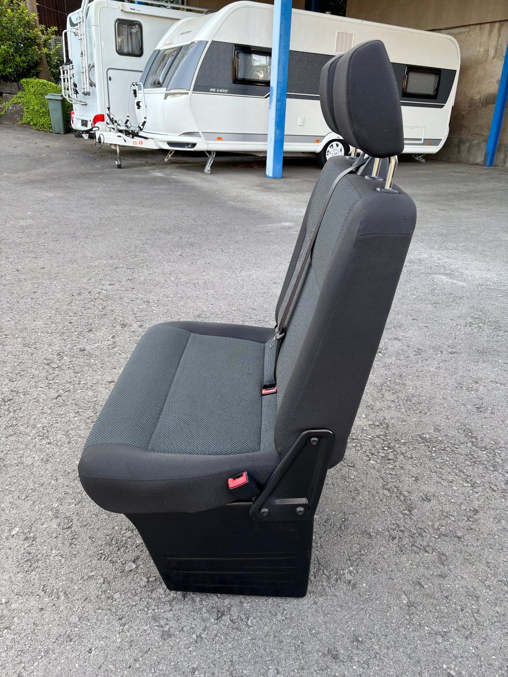 VW Toutes les pièces auto: VW T6 Beifahrersitz – D'occasion à Gams par mir_n5kk 7