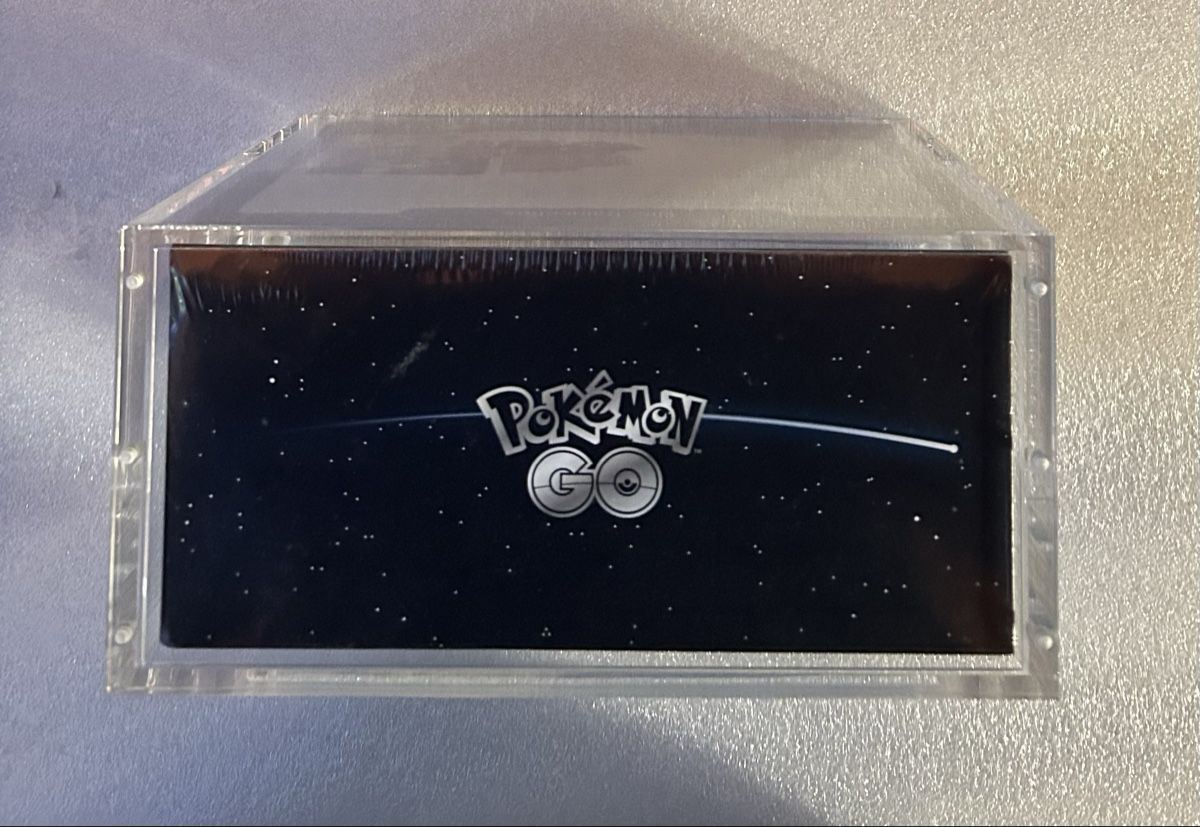 Pokémon Carte collezionabili: Pokémon GO Elite Trainer Box - Englisch inkl. Acryl Case – Nuovo e nell'imballaggio originale da Diepoldsau venduto da Swiss.CLT 1