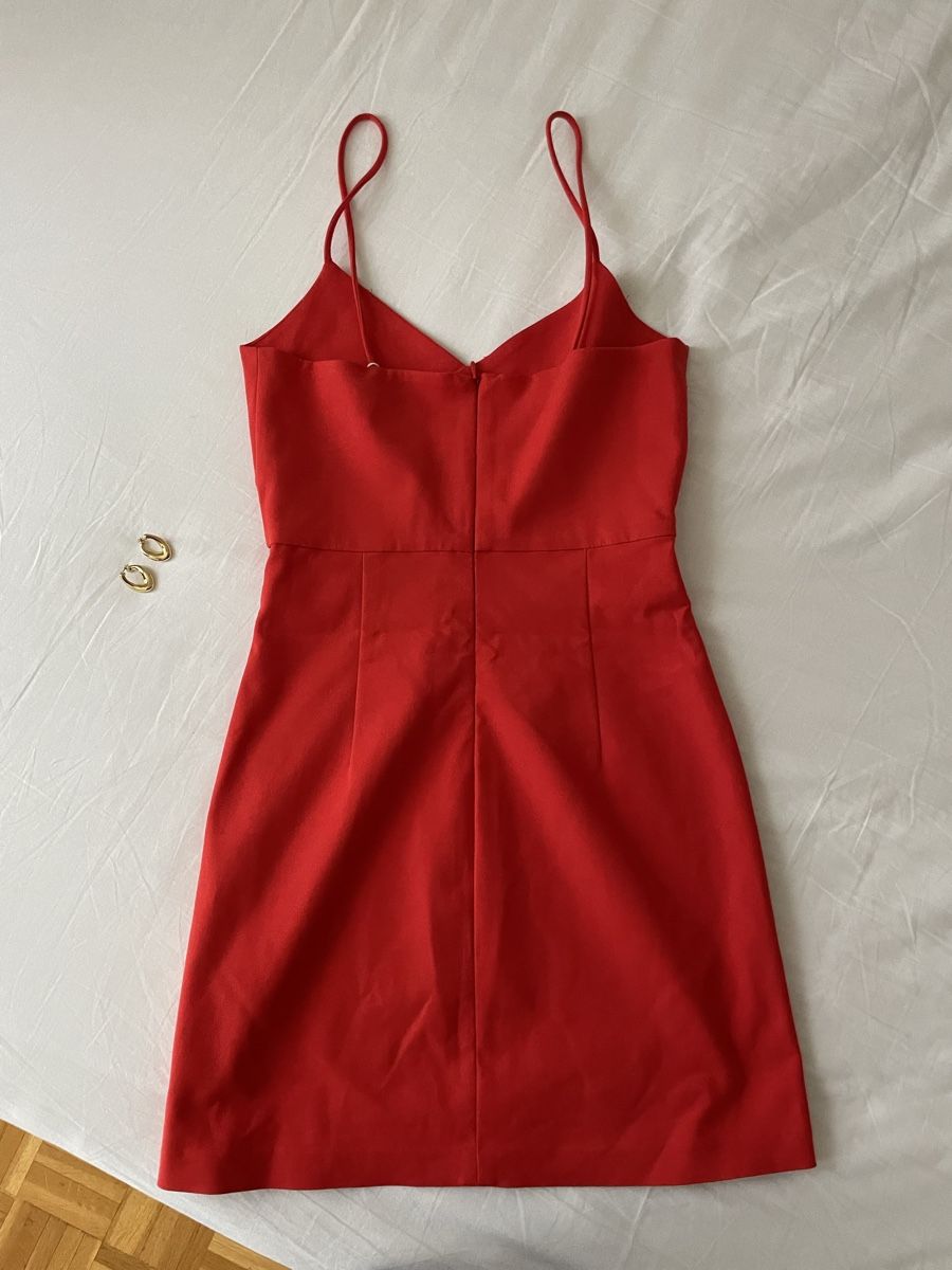 Zara Kleider: Robe rouge – Gebraucht aus Concise von Lae99 1