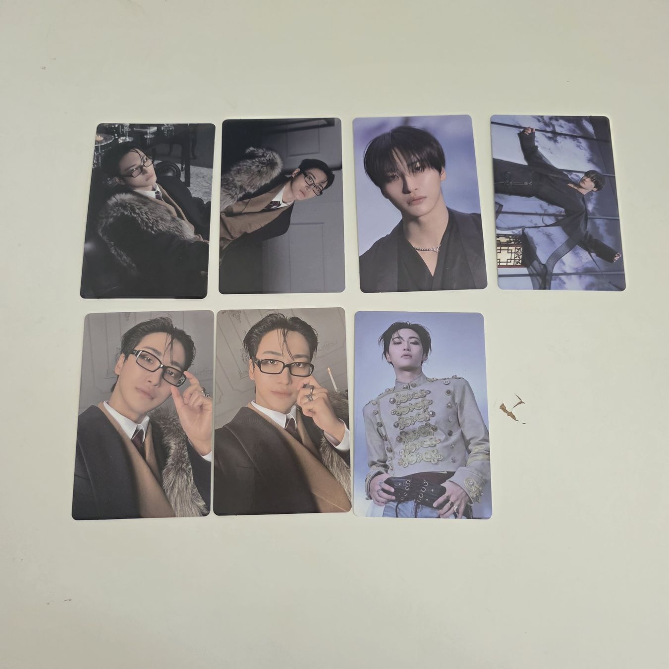 Carte collezionabili: ateez seonghwa photocard set – Nuovo (secondo la descrizione) da Vevey venduto da Shelovesyu._.u
