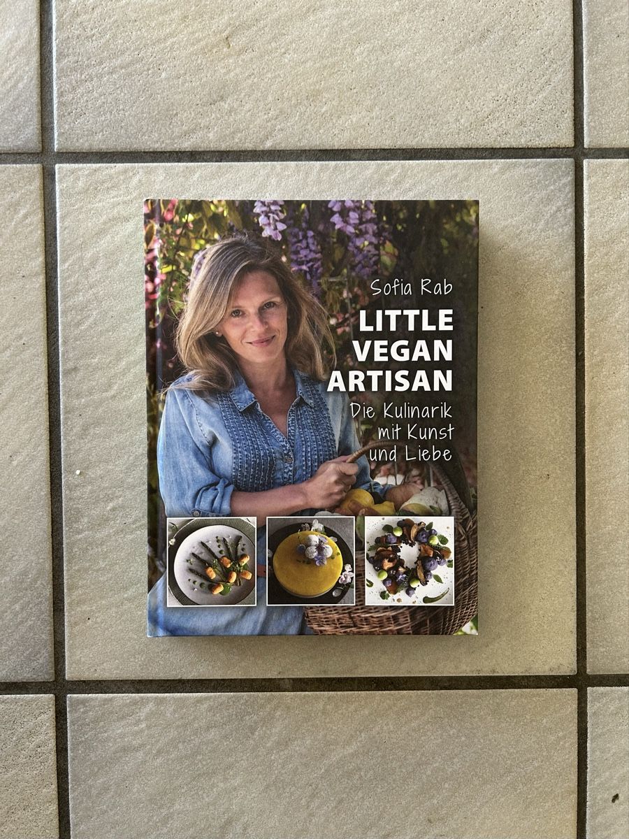 Libri: Kochbuch Sofia Rab Little Vegan Artisan neu – Usato da Steffisburg venduto da betsysclassics