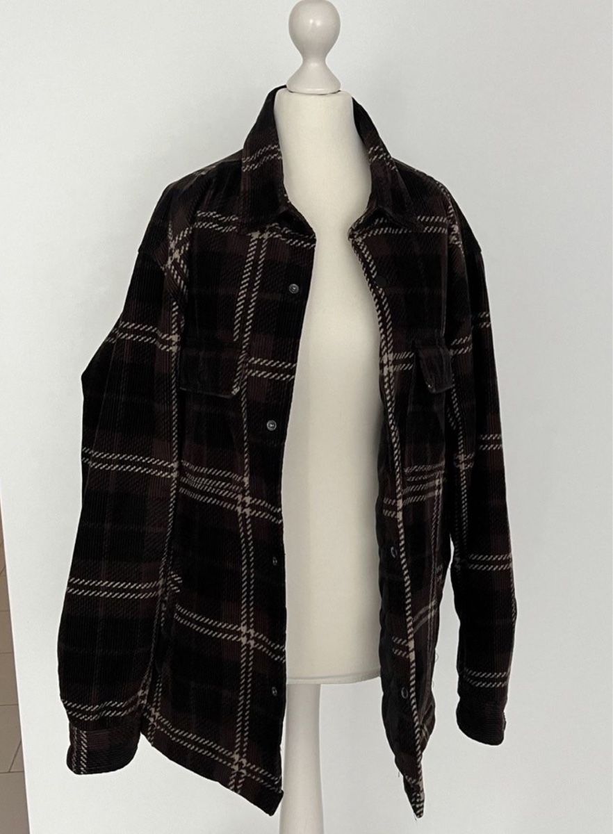 H&M Jacken: H&M Cordjacke braun – Neu (gemäss Beschreibung) aus Bülach von ole_v7tf