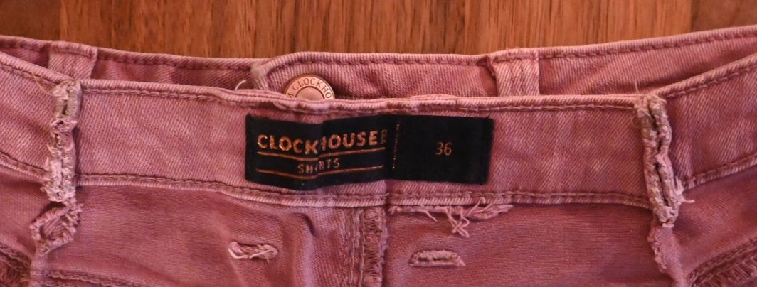 Jeans: Shorts Gr. 36 Rosa – Usato da Olten venduto da thefrog96 1