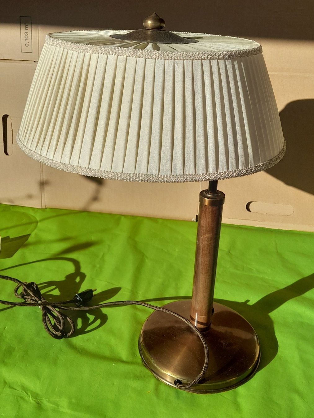 Amba Lampade: Design Tischleuchte A.Müller/AMBA – Usato da Aeschi b.Spiez venduto da 52_wochen 1