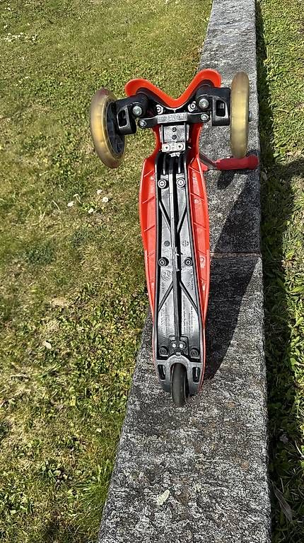 Micro Kickboard: Kickboard – Usato da Bubikon venduto da Fitdihei 2