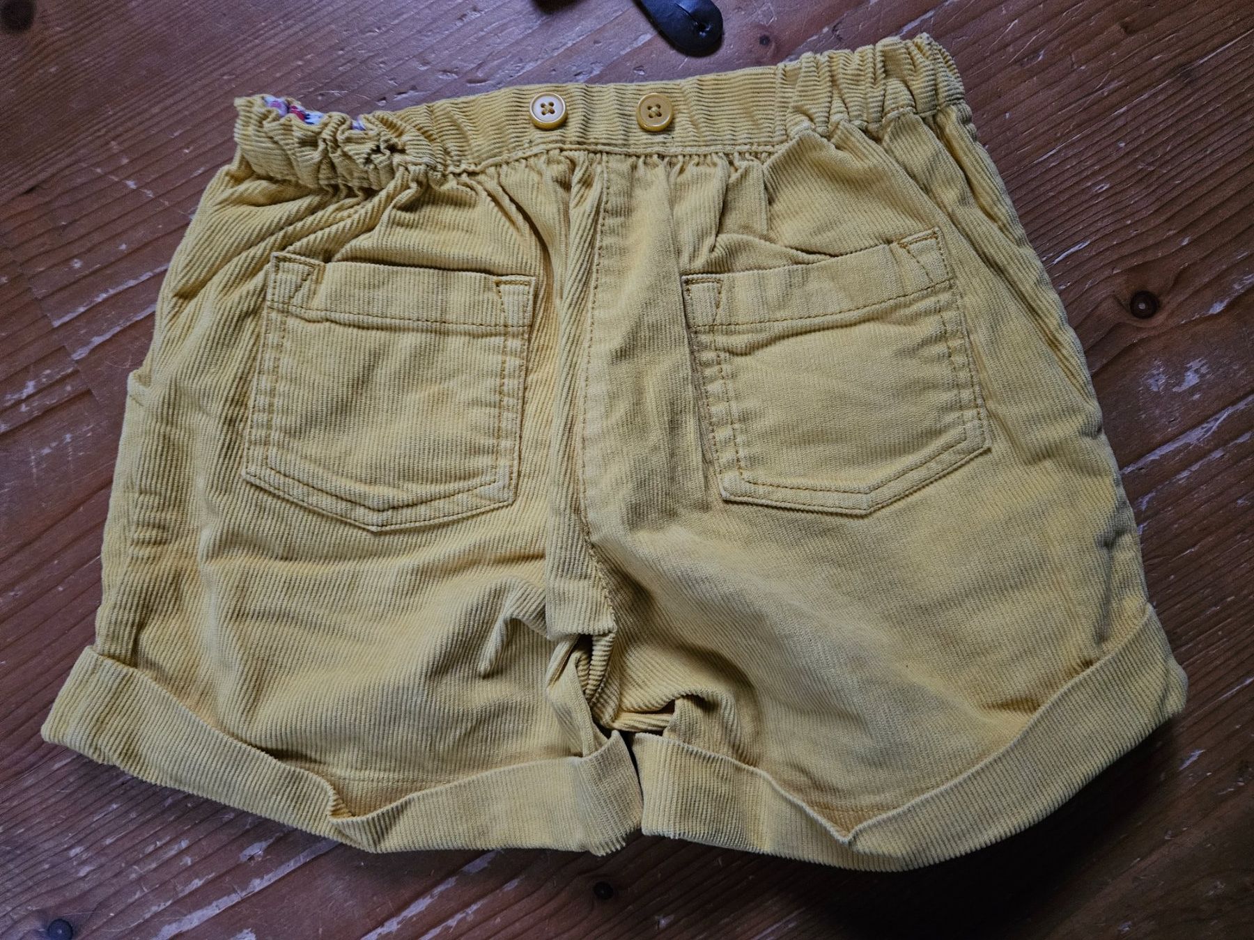 Pantaloni: Kurze Hosen Mini Boden 8 jährig wie Frugi, pomp de lux – Usato da Rifferswil venduto da fle_5nqr 2