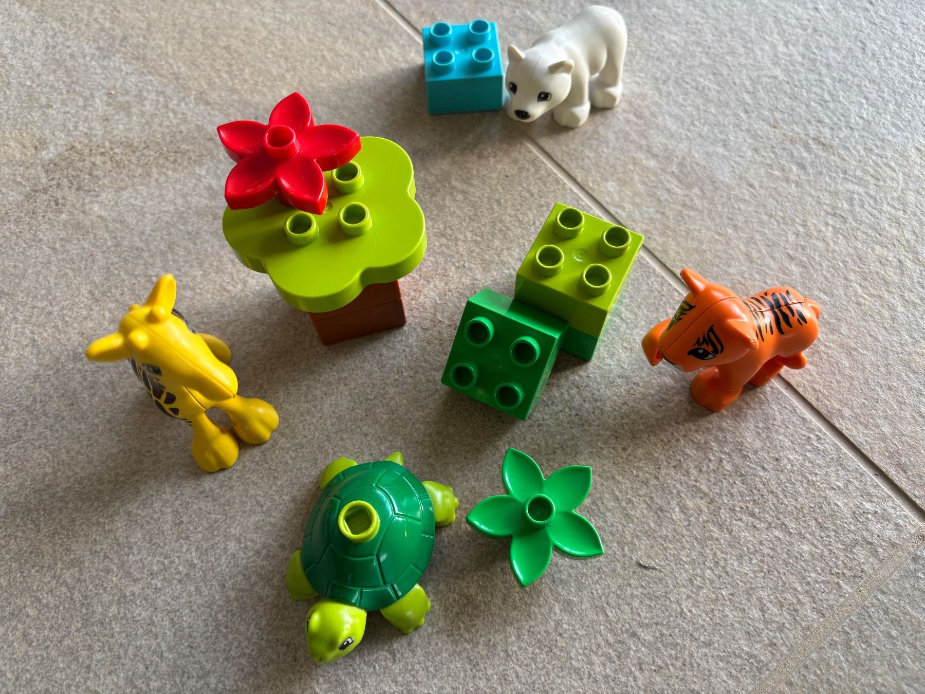 Spielzeuge: Mehrere Lego Duplo Sets – Gebraucht aus Buchrain von Omlin1 2