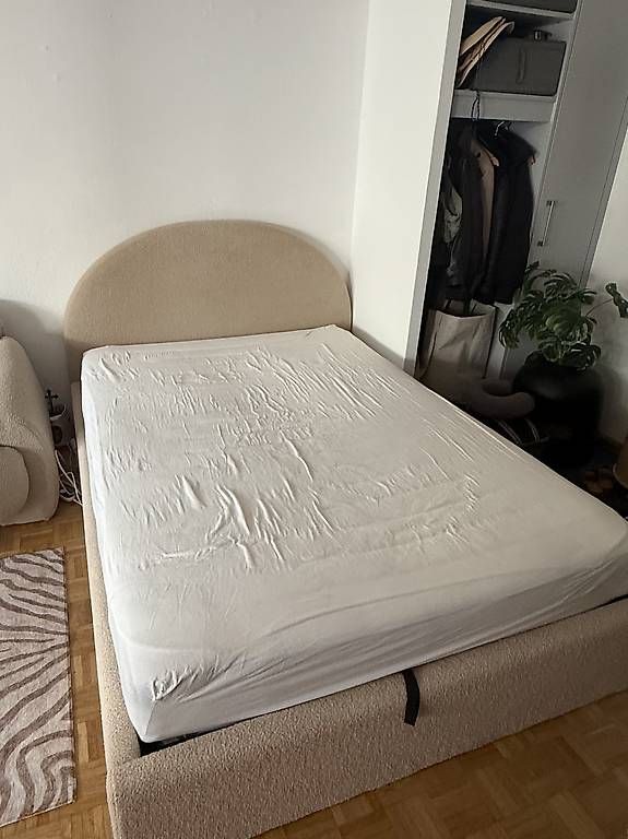 Letti: Bett mit Bettkasten 140x200 – Usato da Basel venduto da Mawski