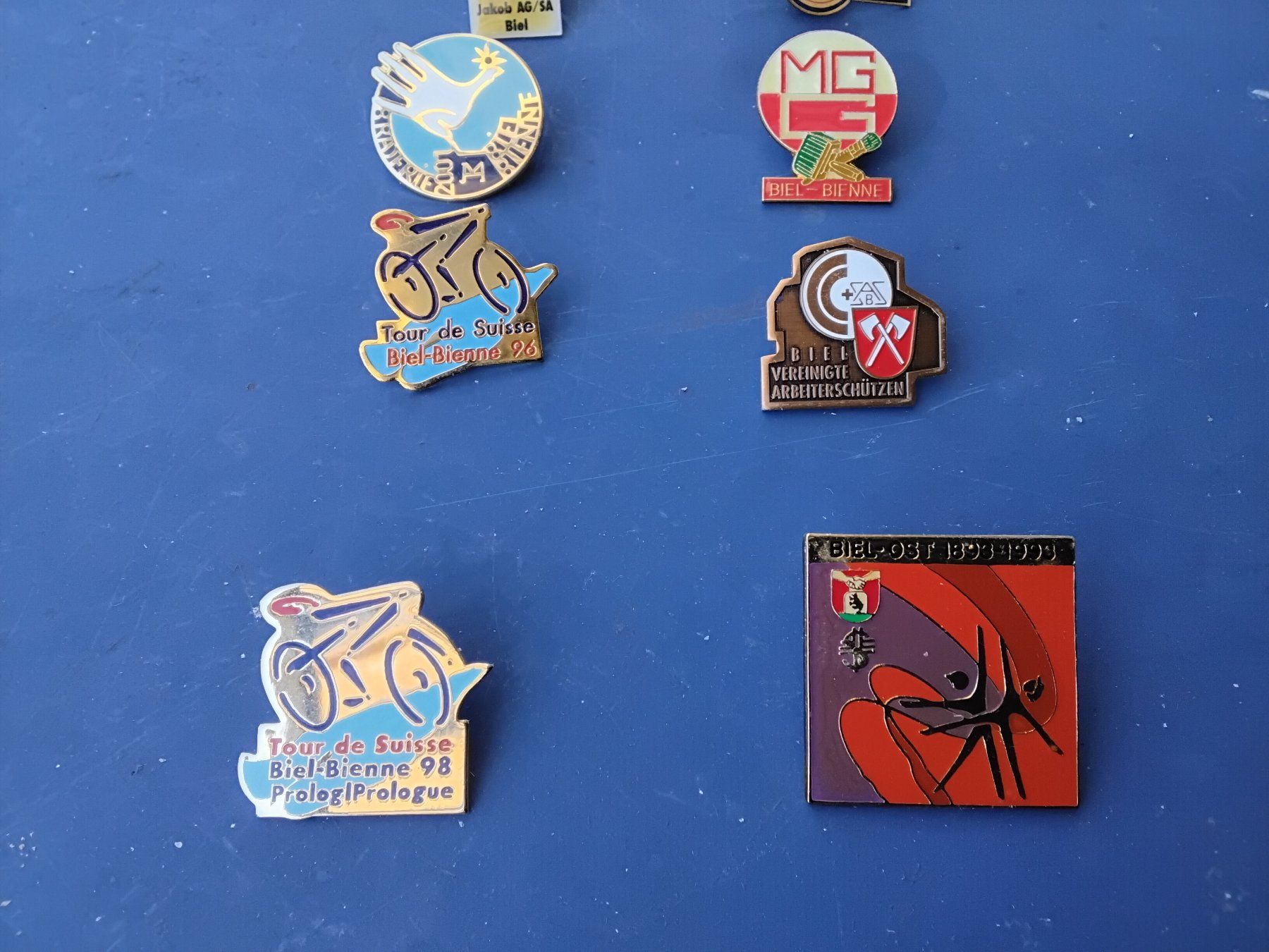 Placchette & Badge: Biel Bienne Pins – Usato da Biel/Bienne venduto da taki25 1