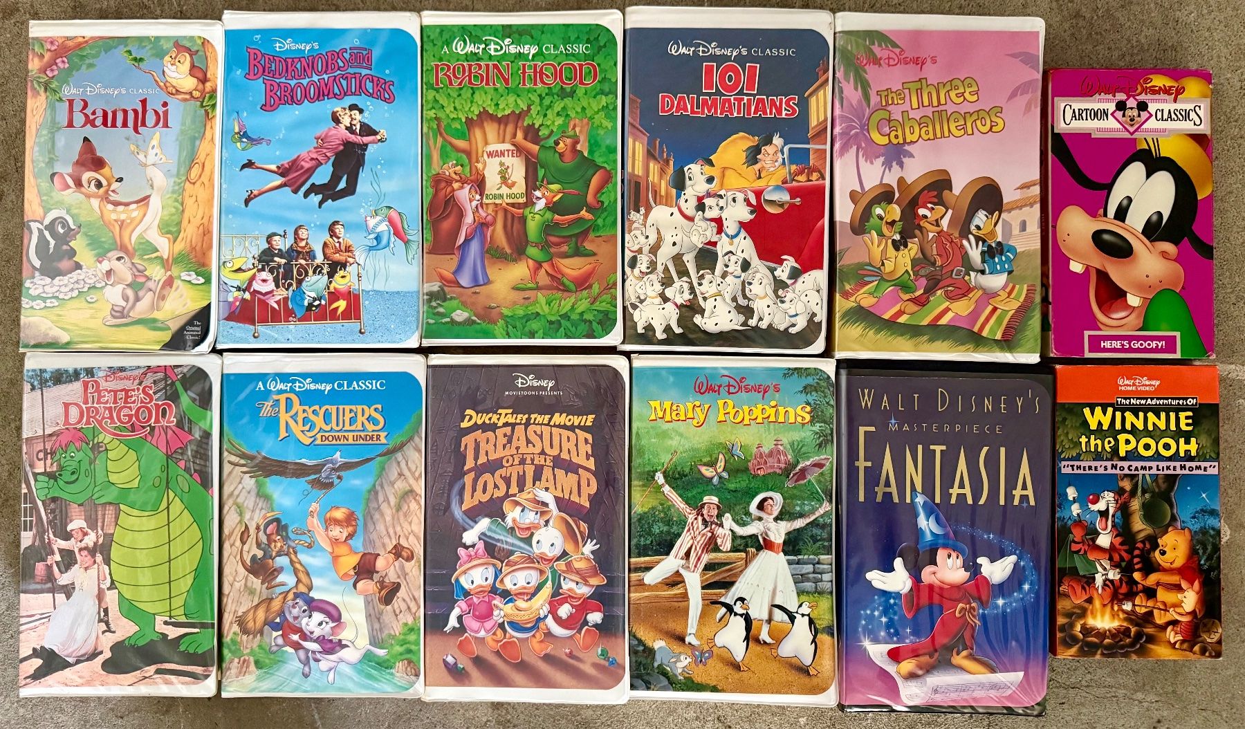 Tutti i VHS: WALT DiSNEY's 12 Filme – Usato da Hägglingen venduto da money-4-tower