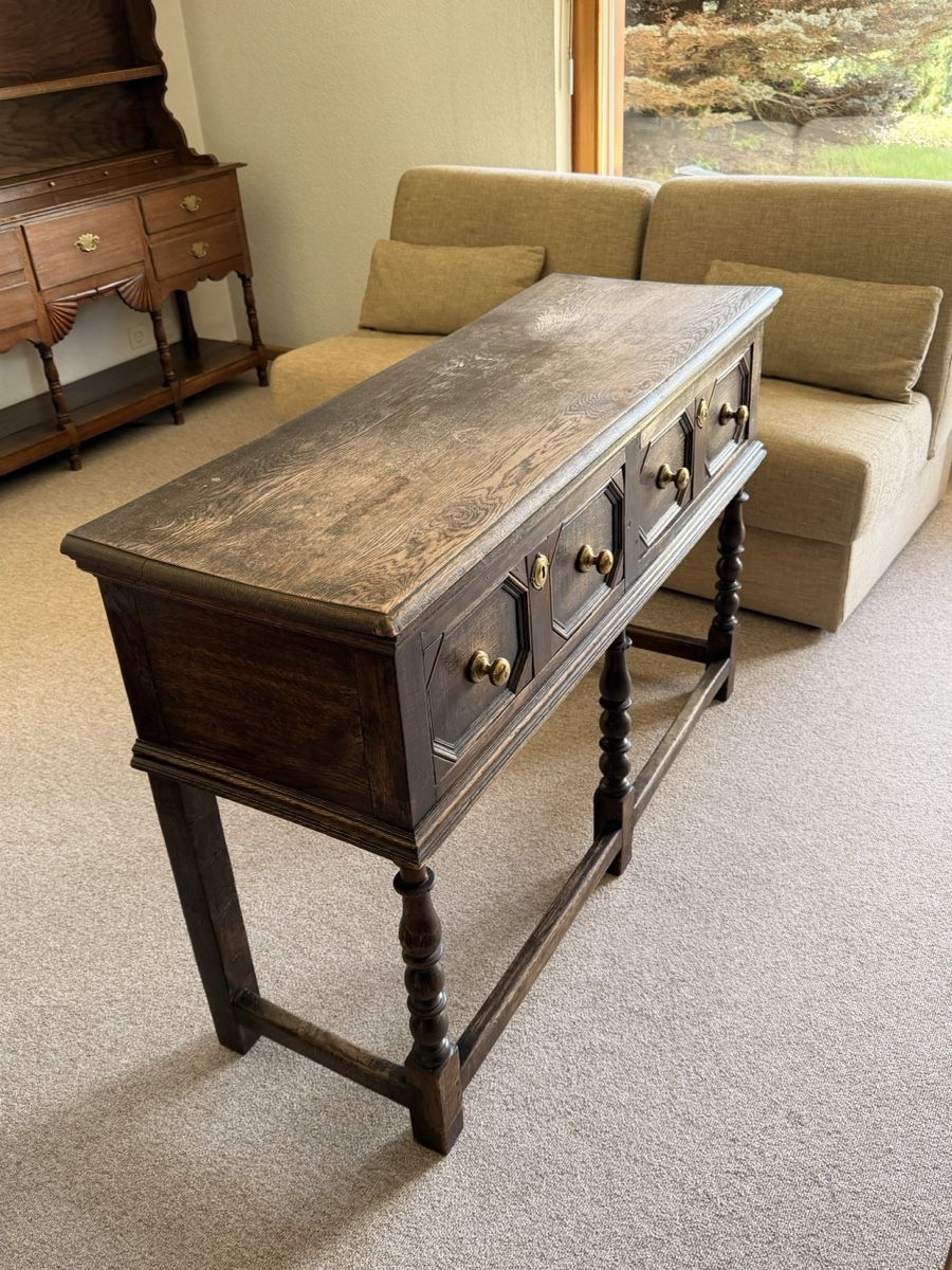 Cassettiere: Commode ancienne en bois massif - Style rustique chic – Usato da Crans-Montana venduto da Fgmannarino