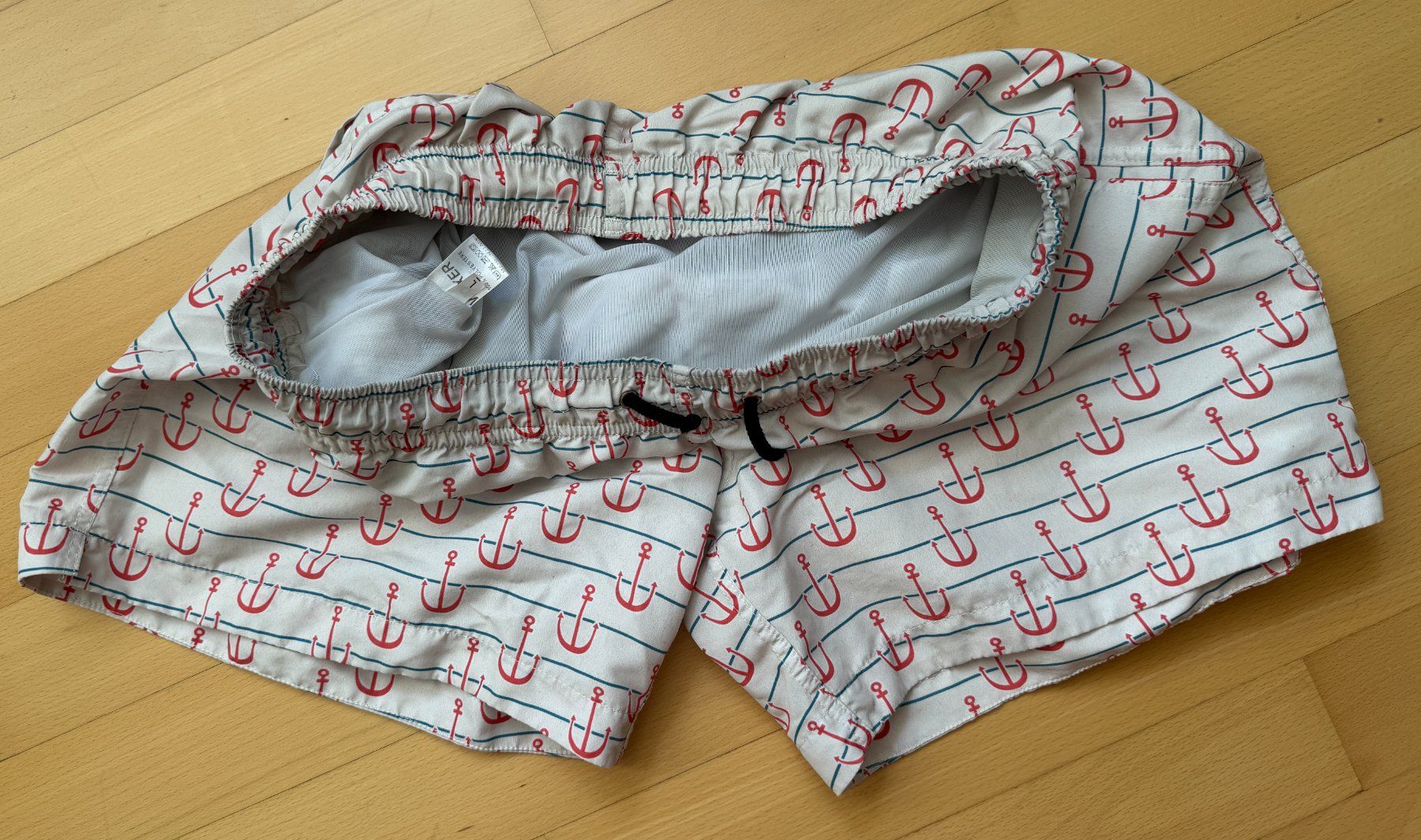 Badehosen: Badehose, weiss, rotes Ankermuster – Gebraucht aus Winterthur von YaV 2
