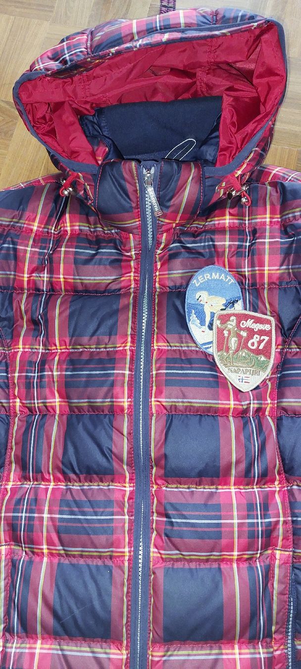 Napapijri Giacche: Warme Winterjacke Napapijri – Usato da Frutigen venduto da han_cn5n 2