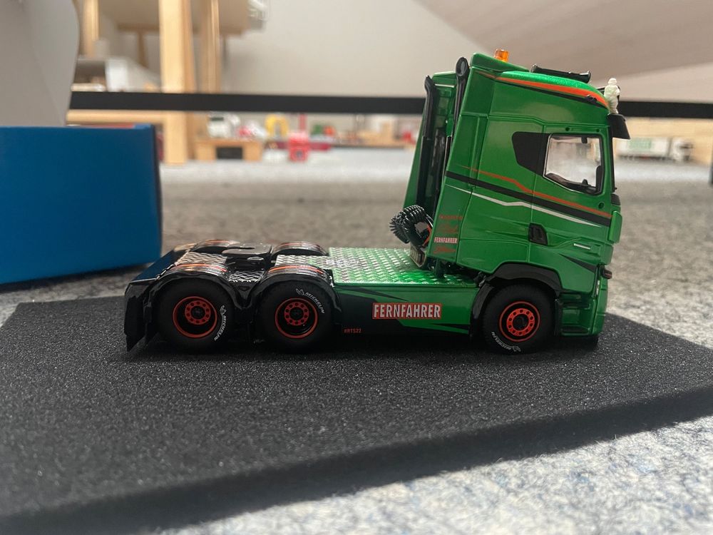 Herpa Fulda Showtruck Fulda Partnertruck 1:87 in Baden-Württemberg