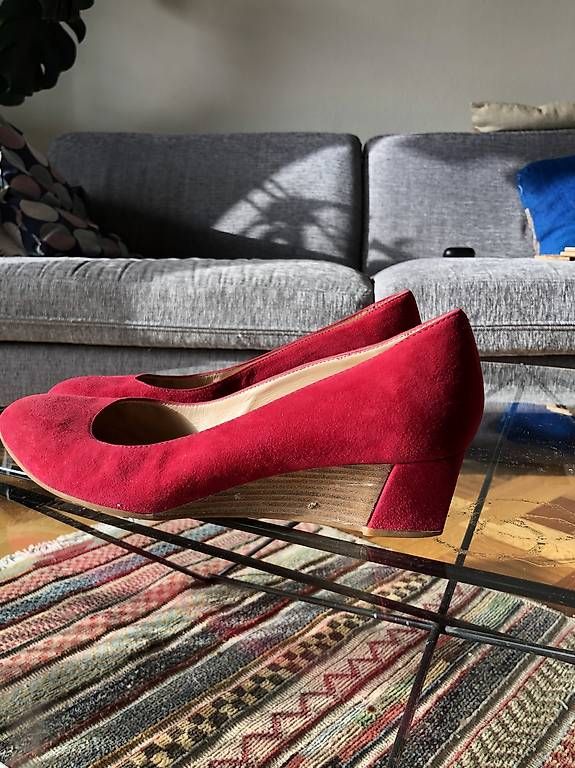 Damenschuhe: Chaussures Tod's compensées 40 – Gebraucht aus Pully von Ann-Telenn 2