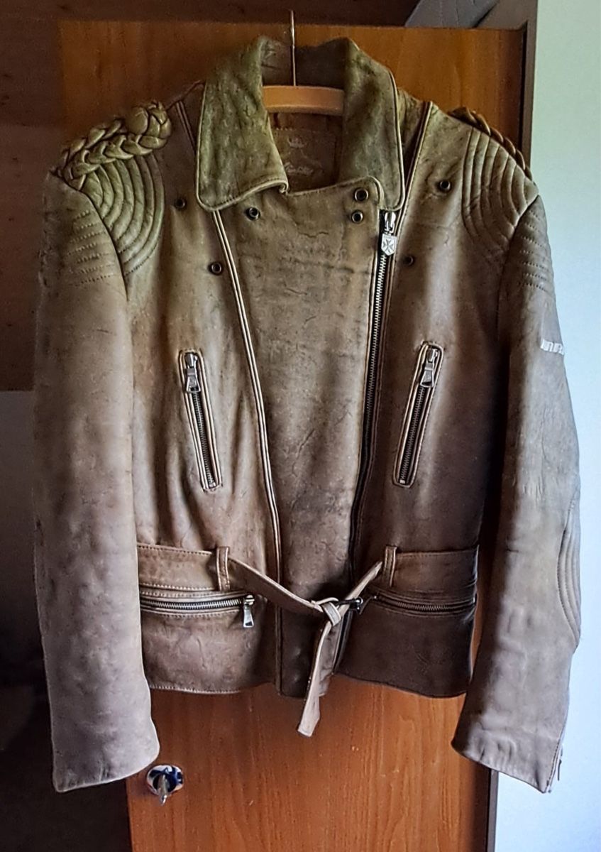 Vestes: Lederjacke – D'occasion à Eggersriet par Bocanegra10