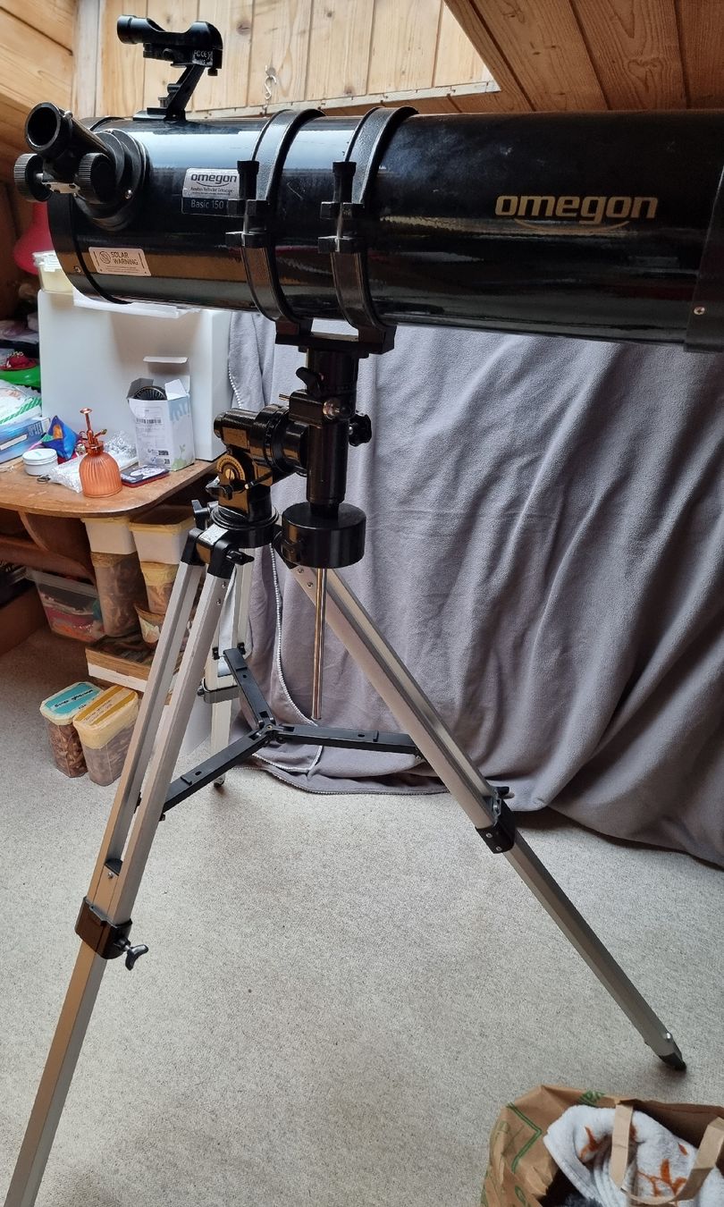 Omegon Telescopi: Omegon 150/750 EQ-3 Teleskop – Usato da Rifferswil venduto da sandra0010 2