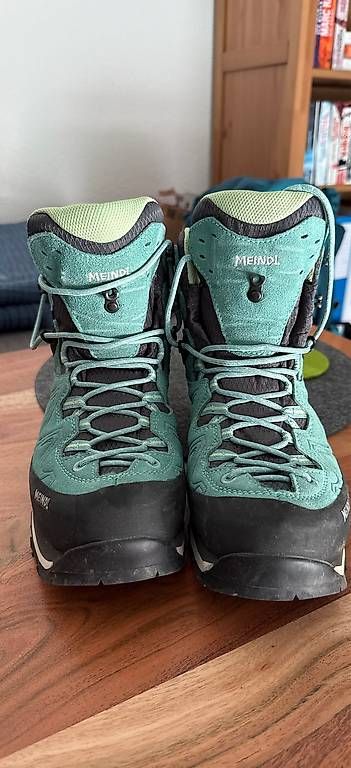 Meindl Scarpe da donna: Meindl Wanderschuhe Damen – Usato da Diessenhofen venduto da Vivich79